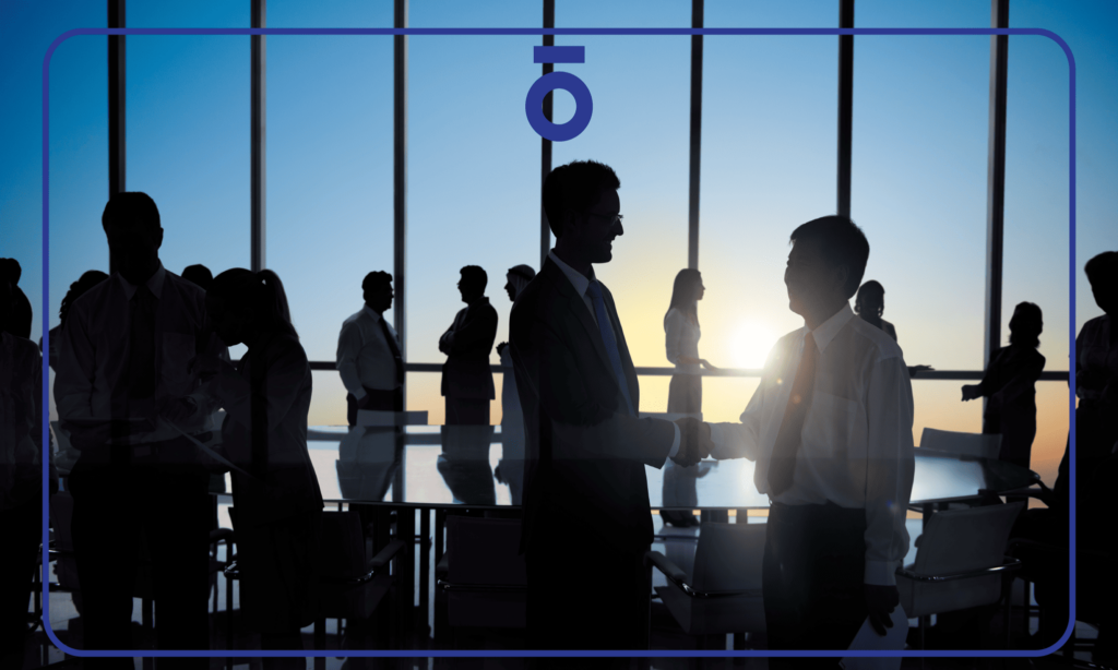 تقنيات التوظيف والتطوير وإدارة الأداء وسياسات التحفيز